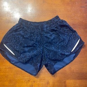Lululemon Shorts - Tall